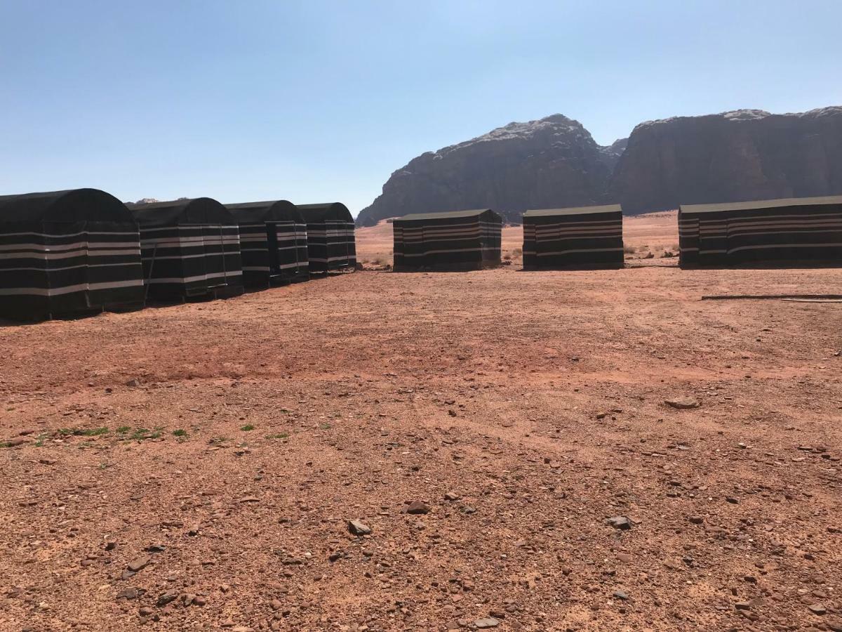 Hotel Bedouin House Camp Wadi Rum Exterior foto